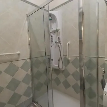 La Casa Di Famiglia